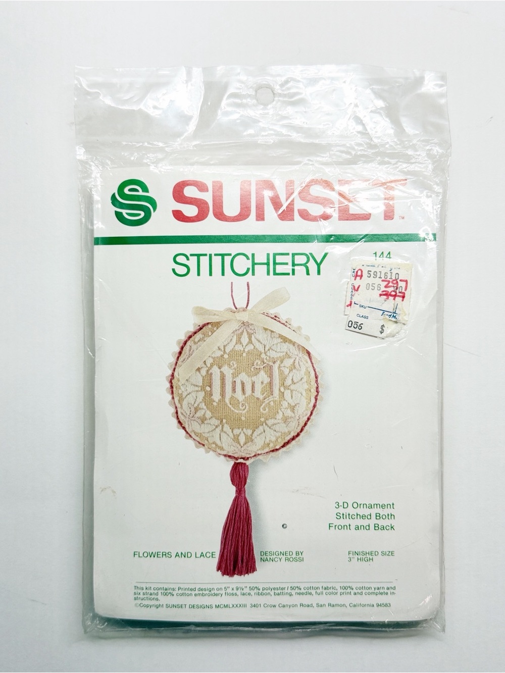 NEW Vintage Sunset Stitchery Nancy Rossi Noel 3D Ornament Kit 3”